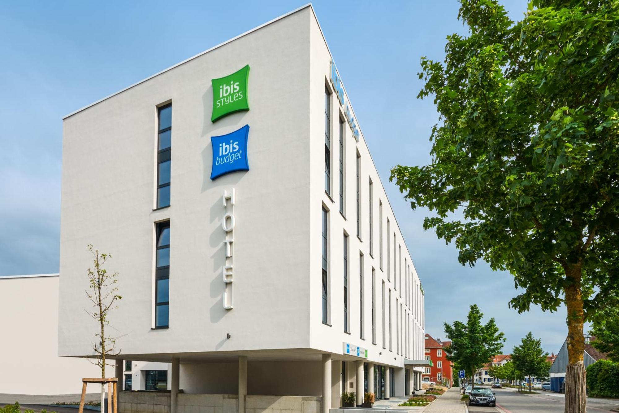 Ibis Budget Singen Extérieur photo